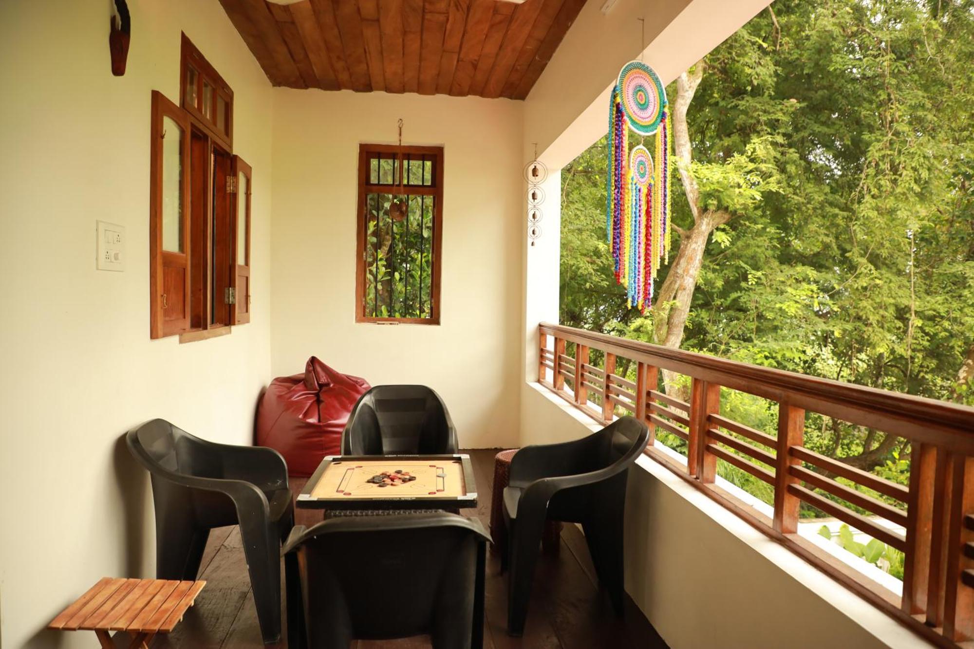 Kovalam Lake View Villa Vellayani Экстерьер фото