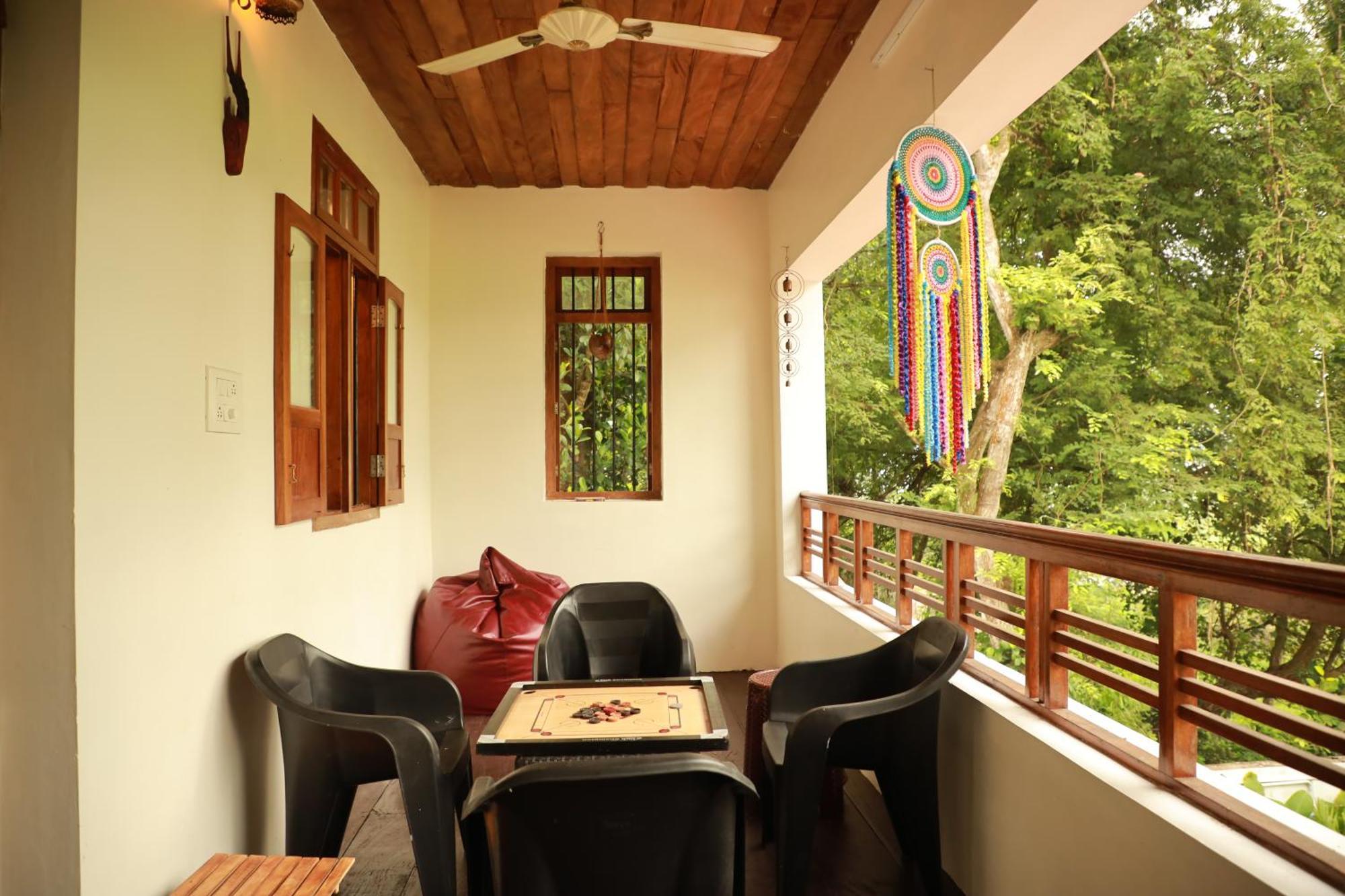 Kovalam Lake View Villa Vellayani Экстерьер фото