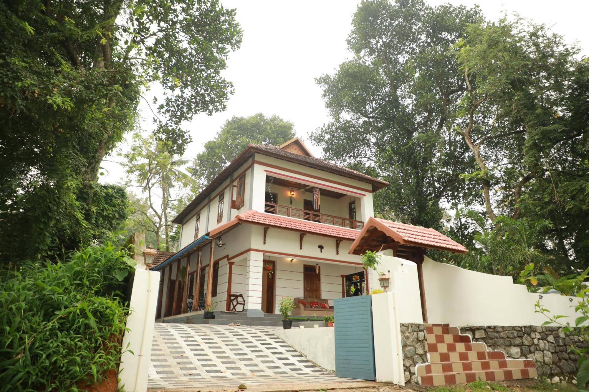 Kovalam Lake View Villa Vellayani Экстерьер фото