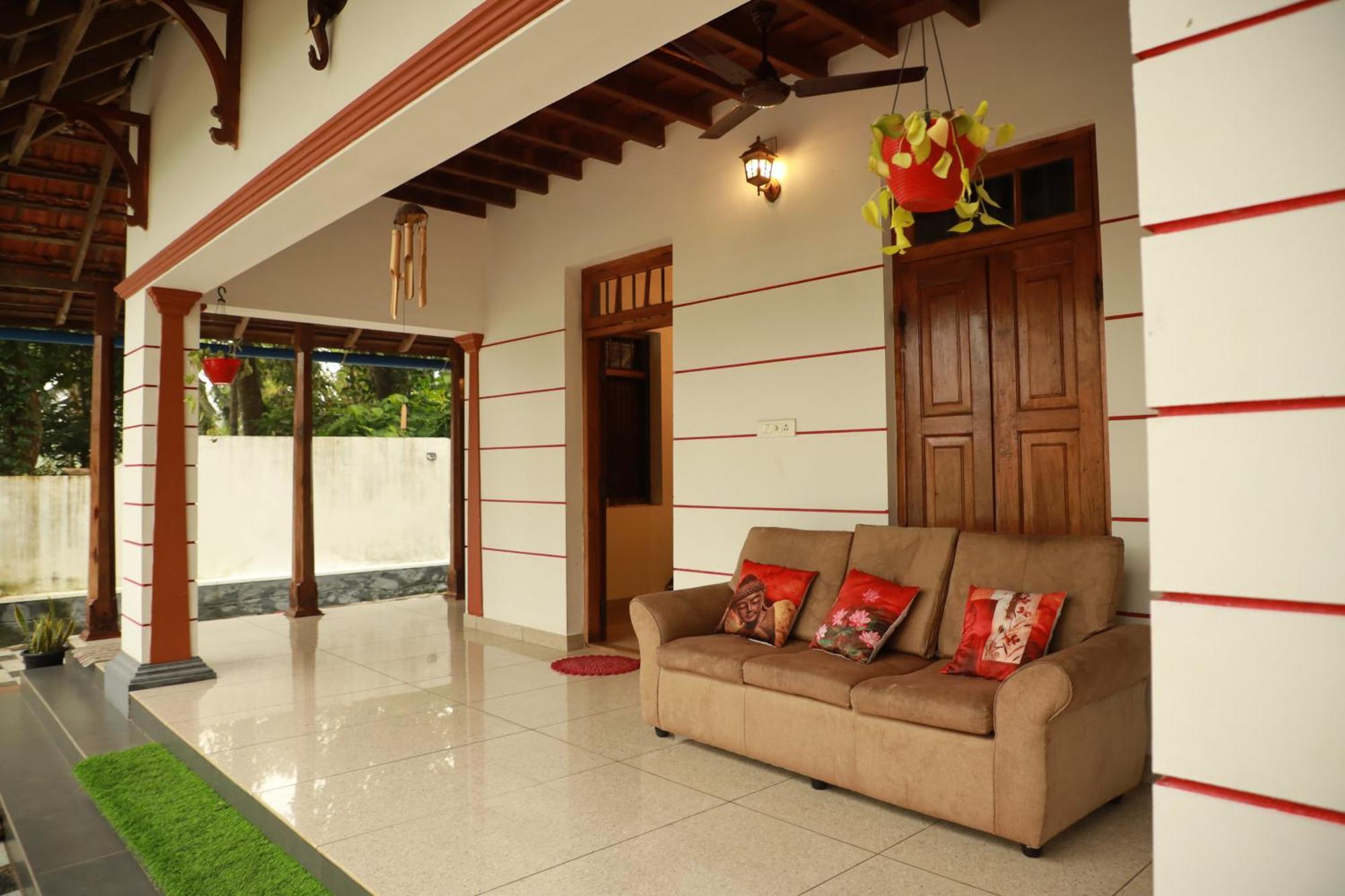 Kovalam Lake View Villa Vellayani Экстерьер фото