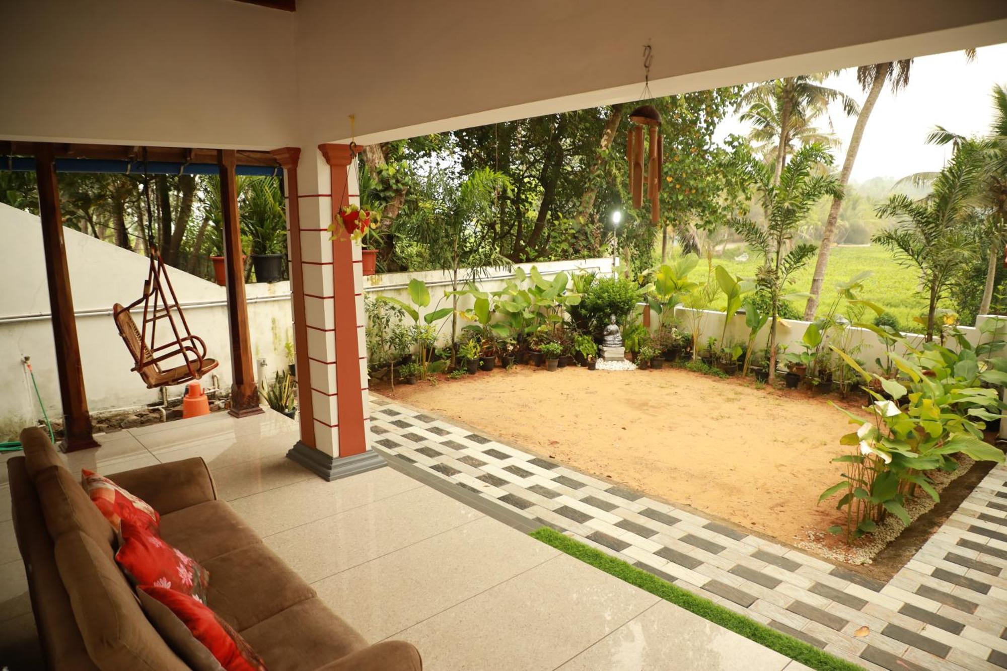 Kovalam Lake View Villa Vellayani Экстерьер фото